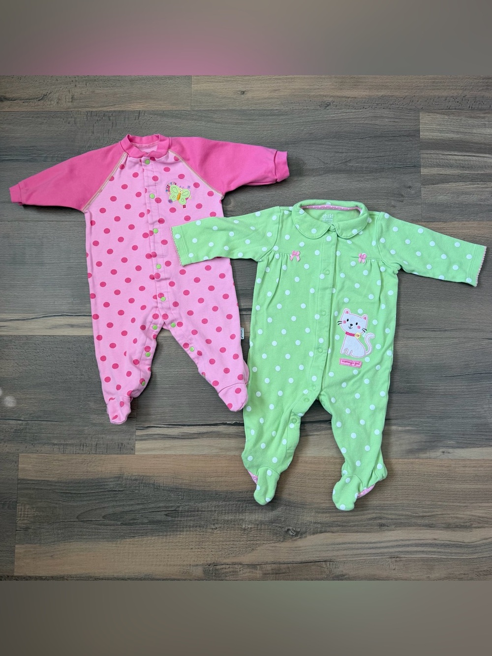Y2K Lamaze Pink Polka Dot & Carter's Green Polka Dot Footie Bundle Size 3-6m